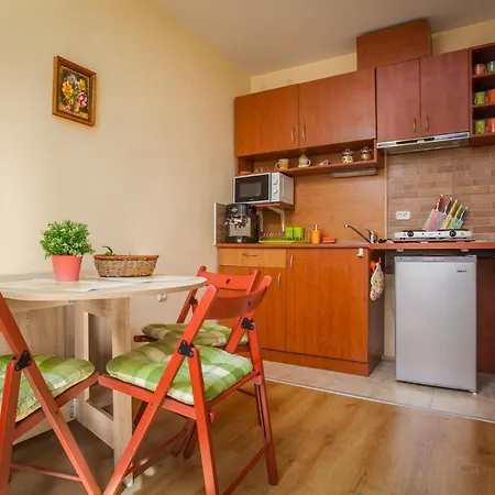 Apartment Orange *